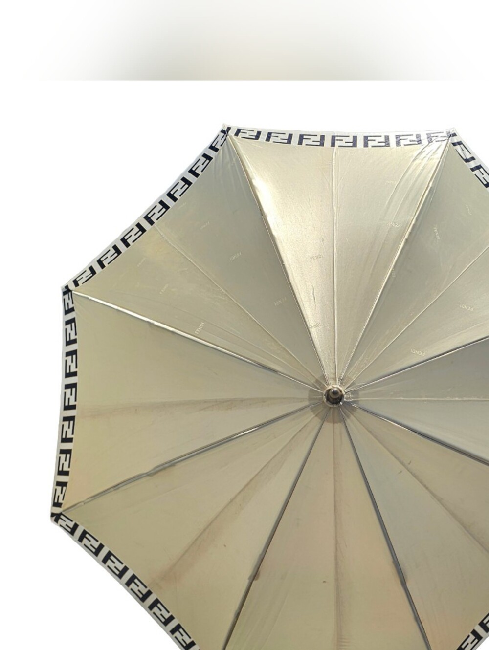 🔥 Fendi Umbrella 🔥 - Picture 5 of 8